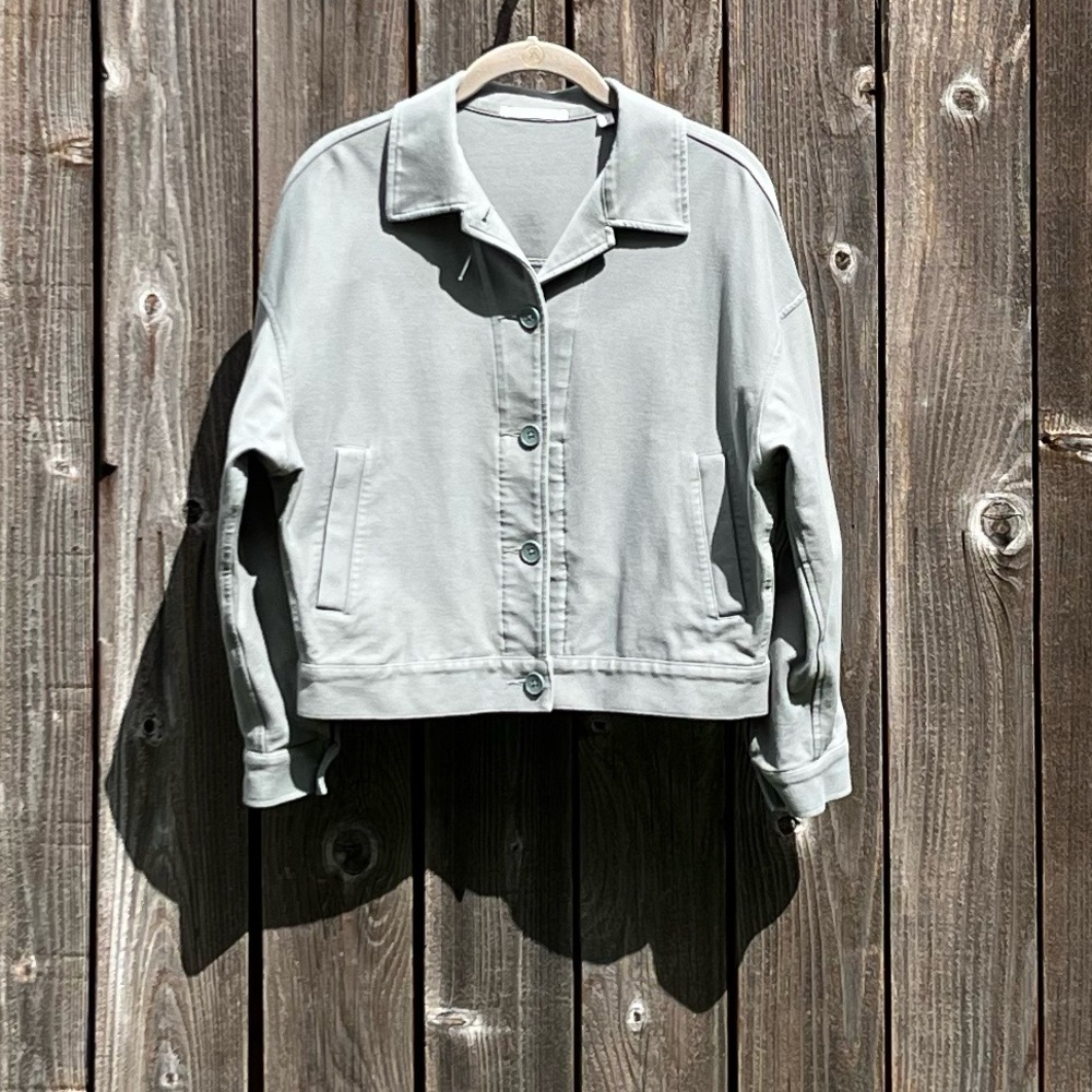 Green cropped jacket size small
